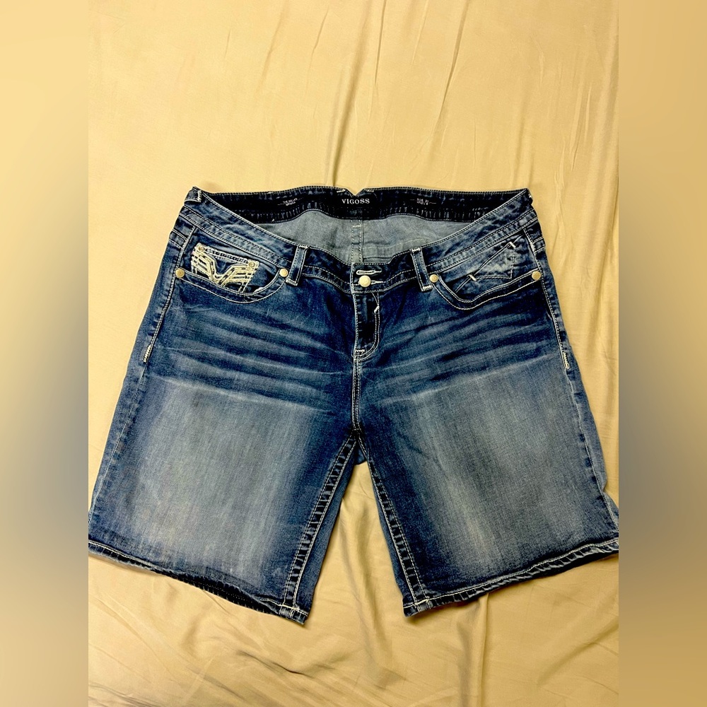 Vigoss size 22 Bermuda Jean Shorts